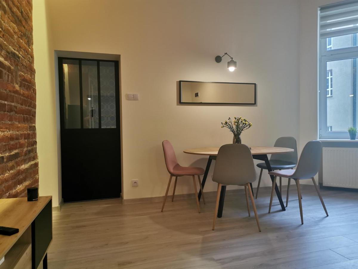 Duzy Komfortowy Apartament W Samym Centrum Przy Manufaktura I Piotrkowska, Blisko Zoo, Fala Apartman Łódź Kültér fotó